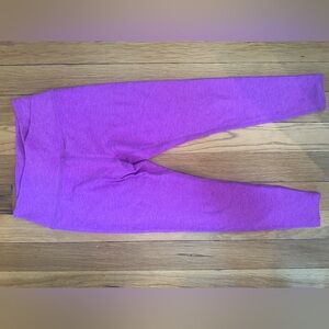 Beyond Yoga purple cross front space dye leggings